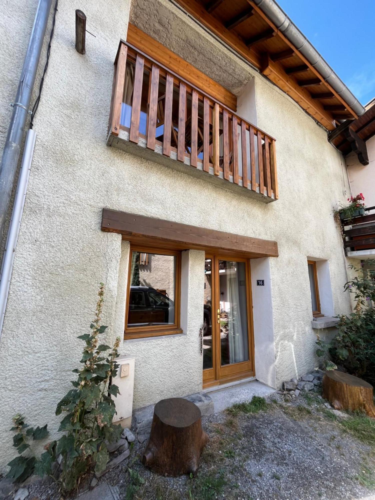 The Stable House Bourg D'Oisans -Bike/Hike/Ski Le Bourg-dʼOisans 外观 照片